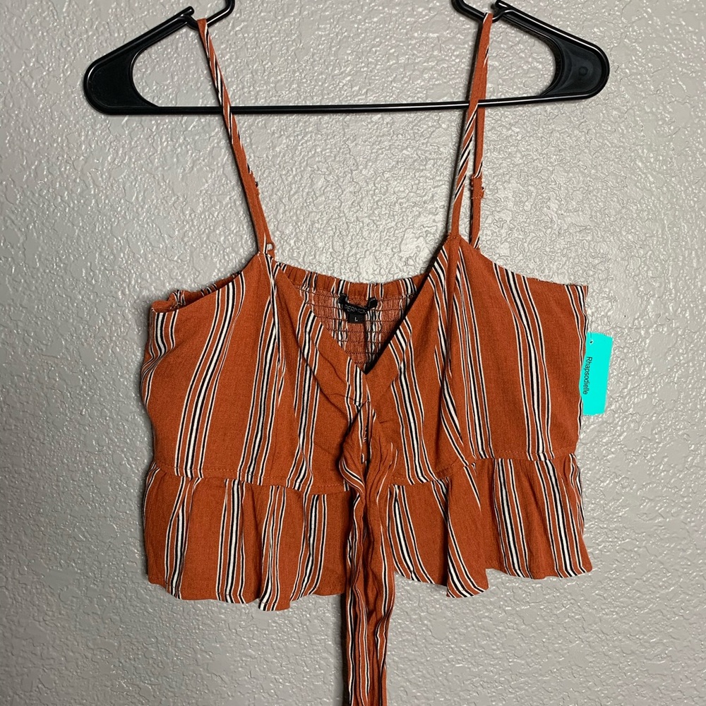Cute top and pants set - Picture 2 of 4
